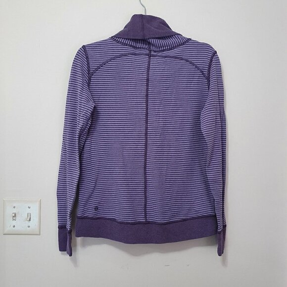 Lululemon Reversible Cotton Mock Jacket - Picture 9 of 10